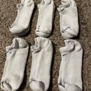Nike DriFit No Show Socks 6 Pairs Large